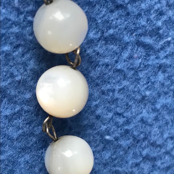 ANTIQUE MOP Beaded Necklace Opaline Translucent - Picture 3 of 8